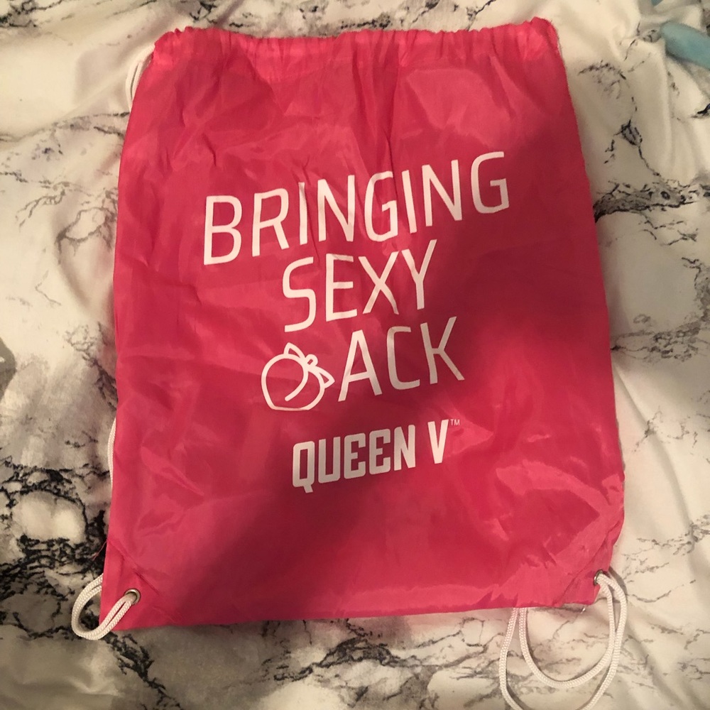 Drawstring bag